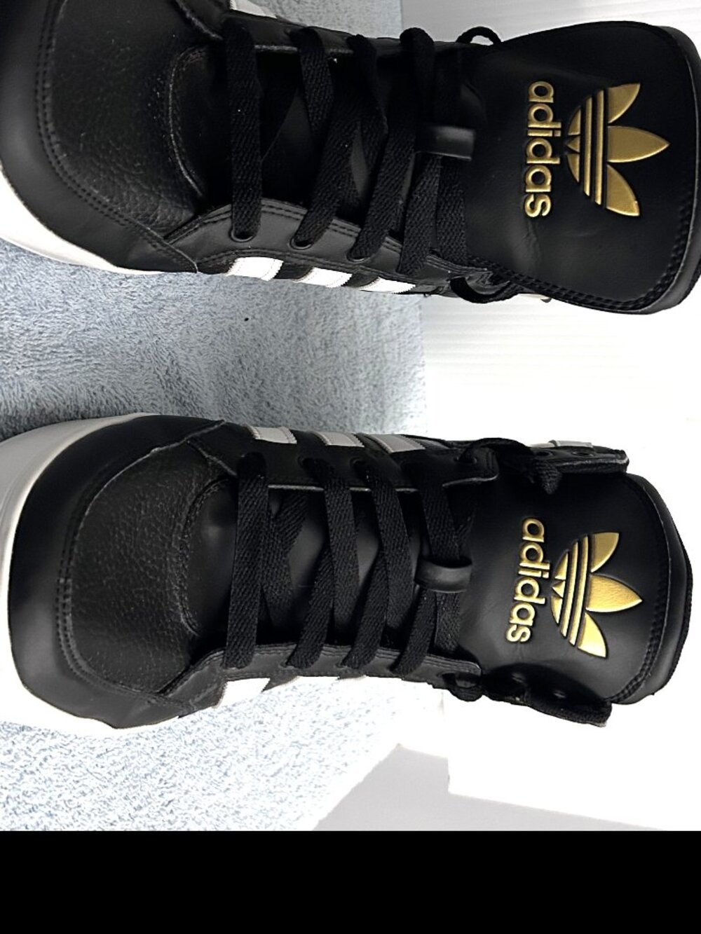 ADIDAS - Picture 3 of 12